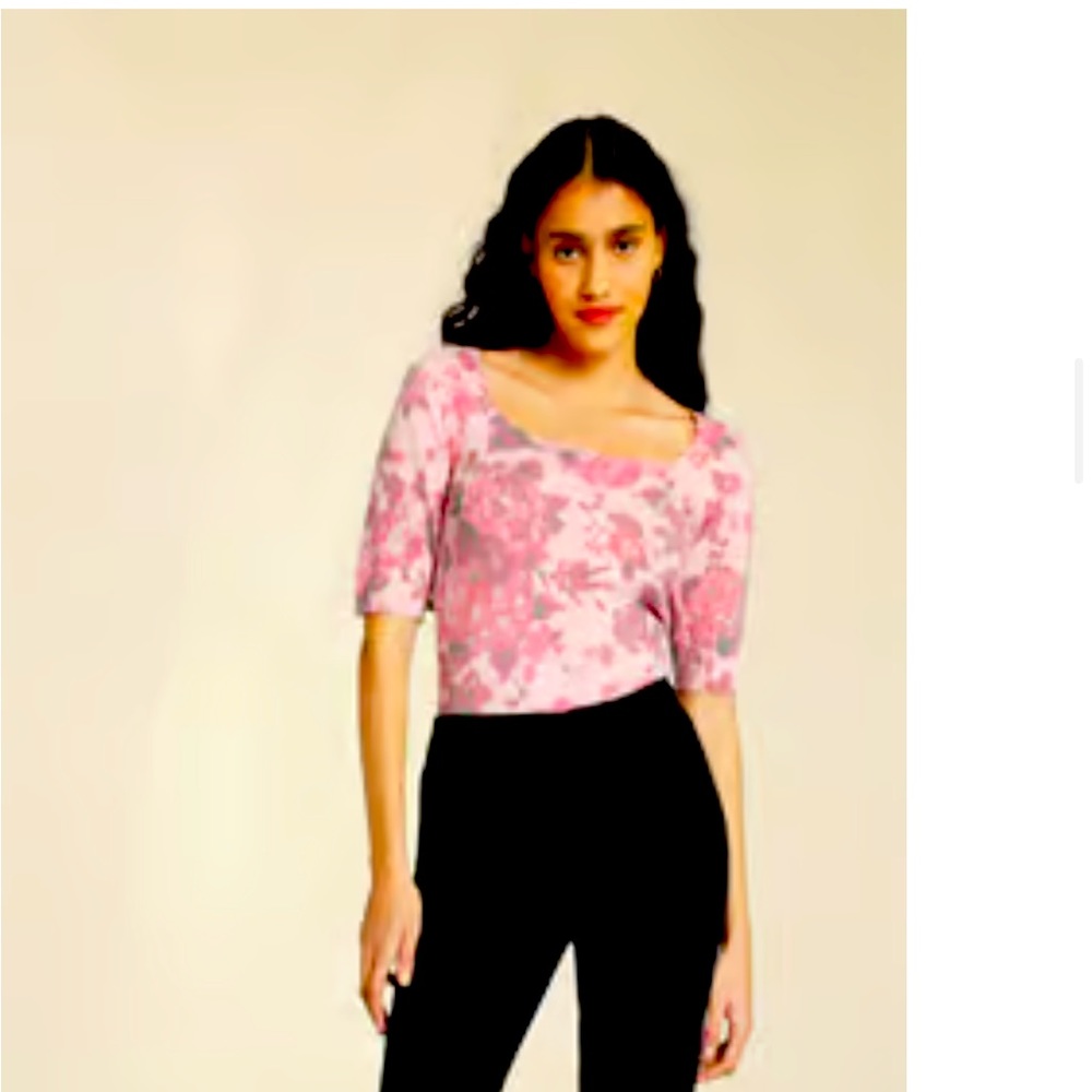 Rouje knit top Size 36/Small pink florals